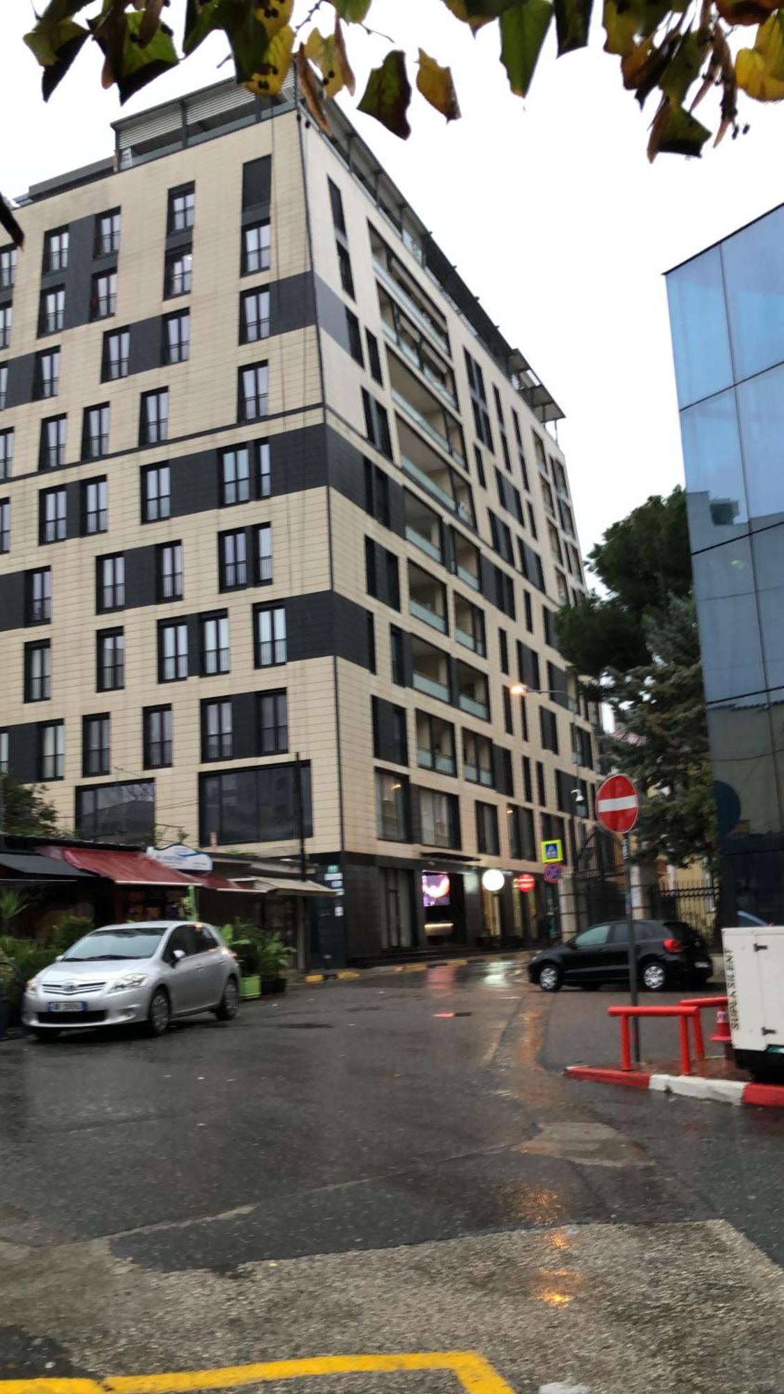 Downtown Grand Comfort Tirana Exterior photo