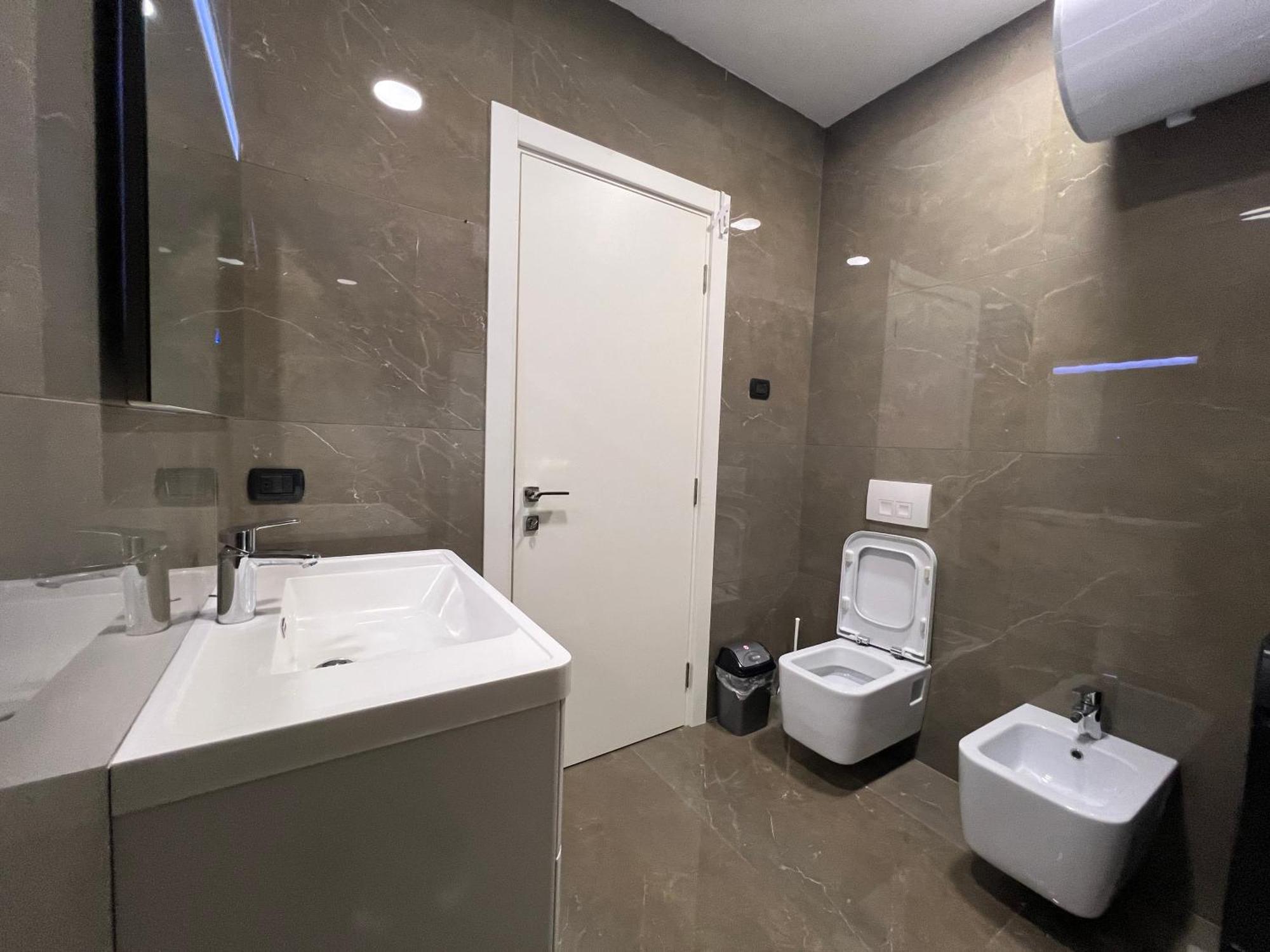 Downtown Grand Comfort Tirana Exterior photo